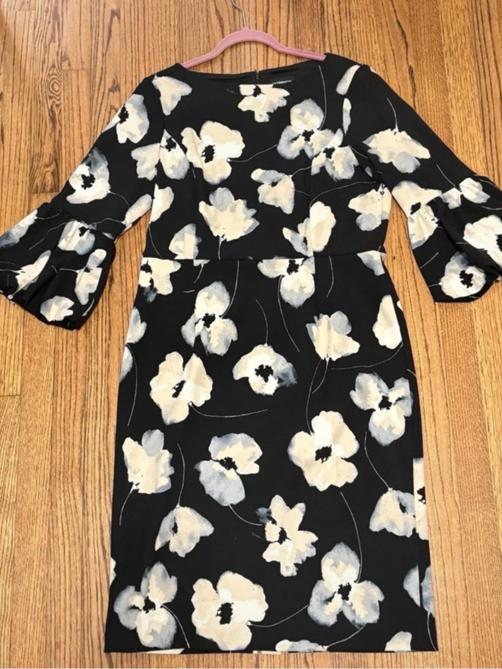 Liz Claiborne women’s dress size 14, bell sleeves